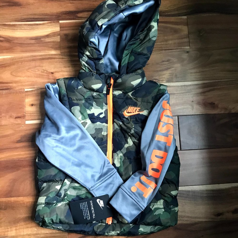 NWT boys Nike Jacket